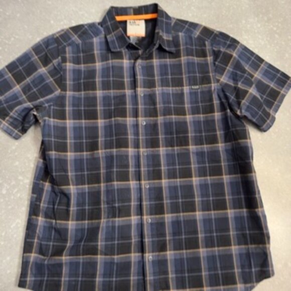 5.11 Tactical Blue Plaid Short Sleeve Button-Up Shirt - Size Medium - Picture 3 of 10